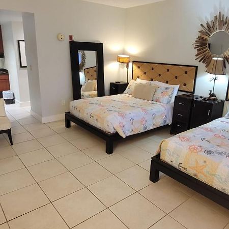 Riverview, Studio 507, Beach Steps Away!+Pool+Wifi รัสกิน ภายนอก รูปภาพ